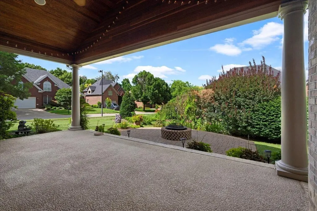 3801 Still Meadow Lane Lexington KY 40509