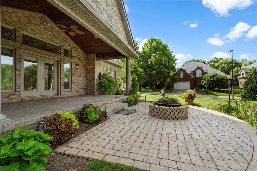 3801 Still Meadow Lane Lexington KY 40509