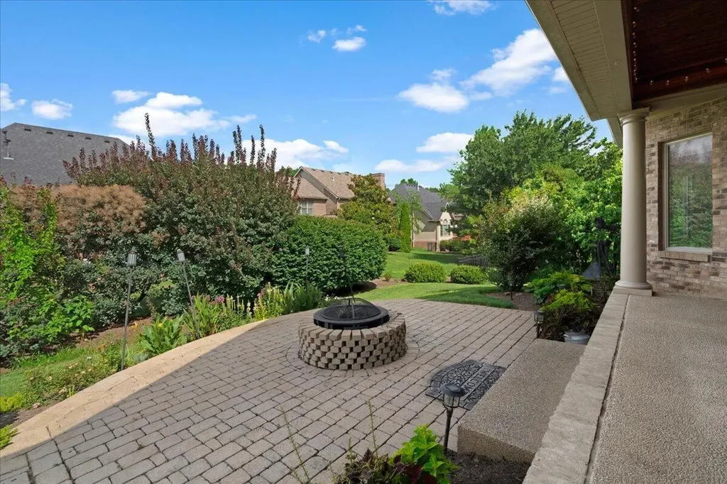 3801 Still Meadow Lane Lexington KY 40509