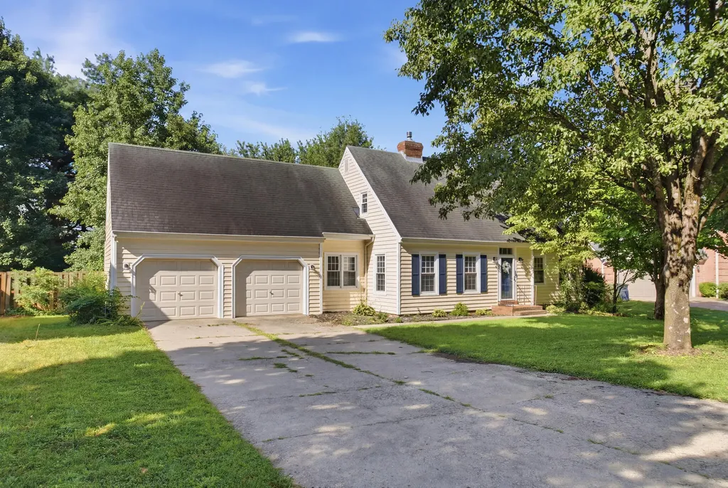 419 Mill Road Midway KY 40347