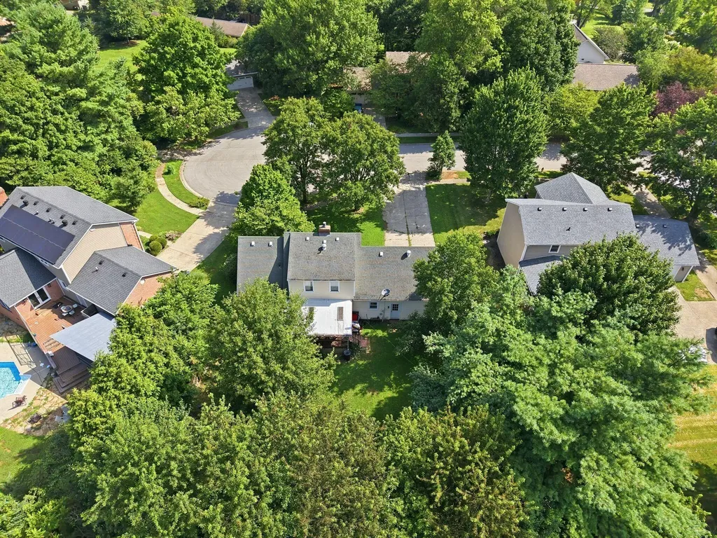 419 Mill Road Midway KY 40347
