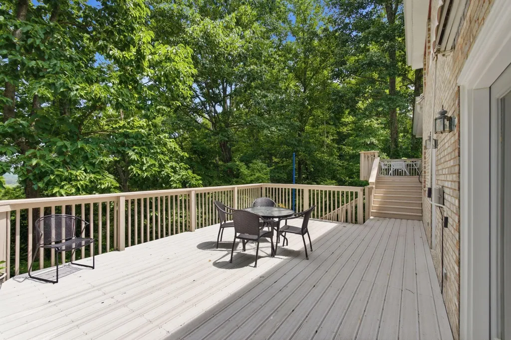 3934 Hickory Hill Drive Somerset KY 42503