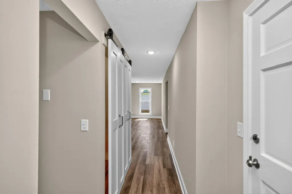 251 Longview Street Harrodsburg KY 40330