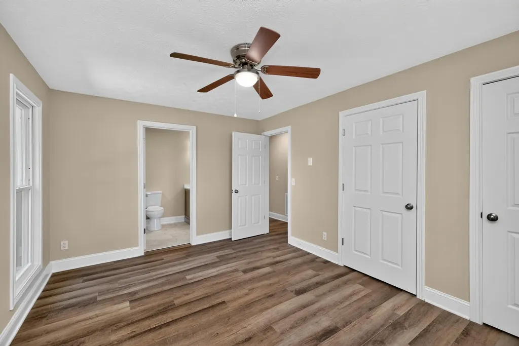 251 Longview Street Harrodsburg KY 40330