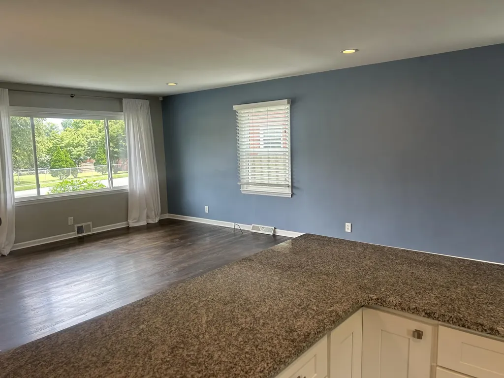 386 Bradford Drive Lexington KY 40503