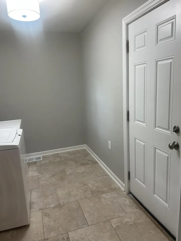 386 Bradford Drive Lexington KY 40503