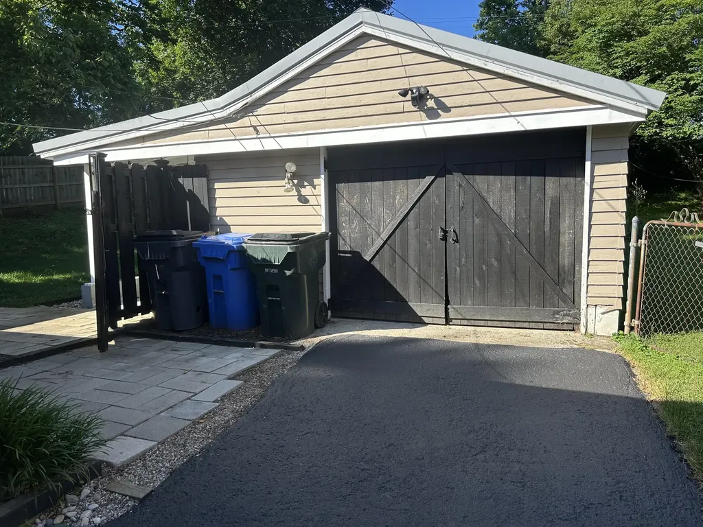 386 Bradford Drive Lexington KY 40503