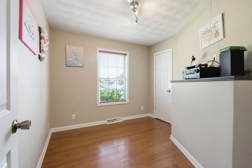 22 Apache Trail Winchester KY 40391