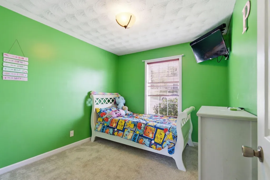 22 Apache Trail Winchester KY 40391
