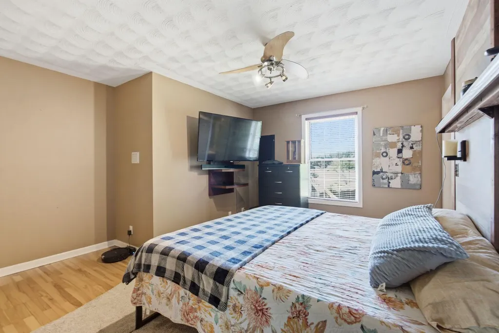 22 Apache Trail Winchester KY 40391