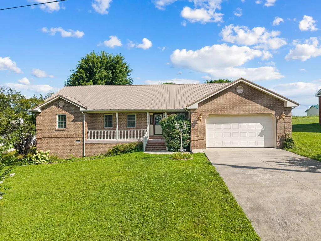 85 E Cherry Drive Science Hill KY 42553
