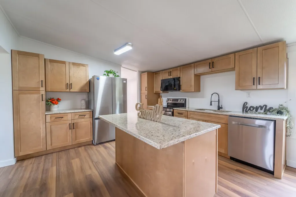 412 Bethlehem Road Waco KY 40385