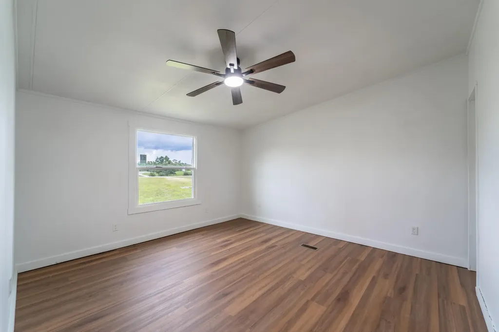412 Bethlehem Road Waco KY 40385