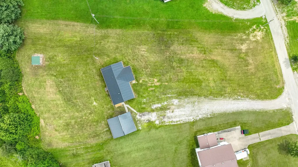 412 Bethlehem Road Waco KY 40385