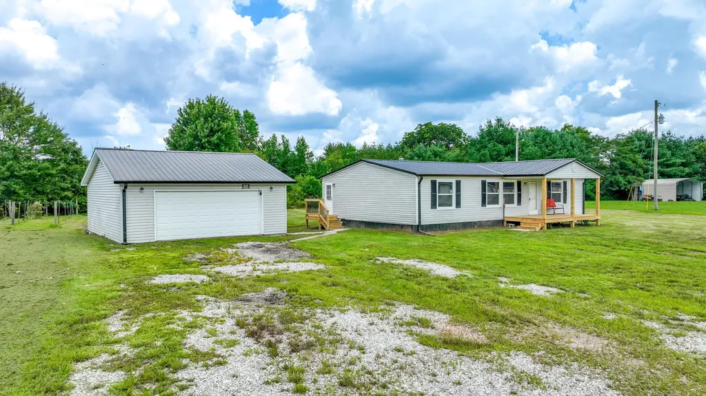 412 Bethlehem Road Waco KY 40385