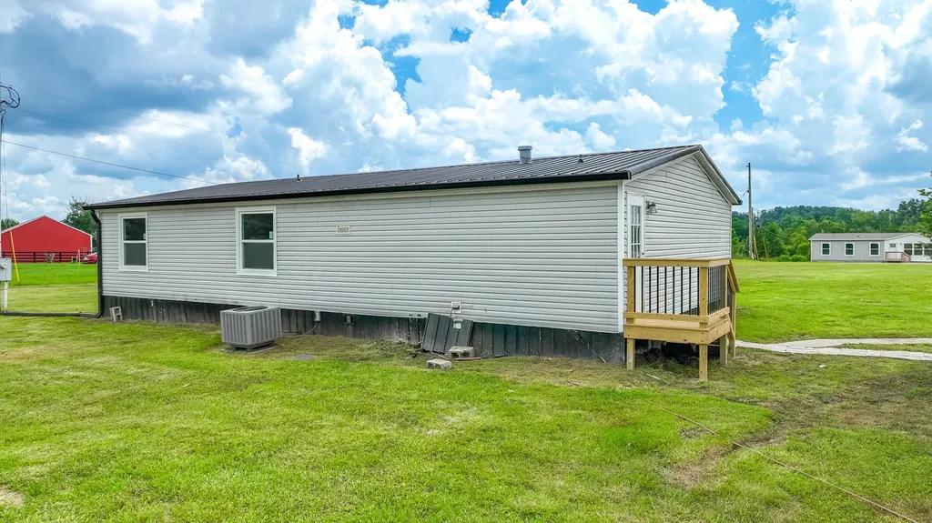 412 Bethlehem Road Waco KY 40385
