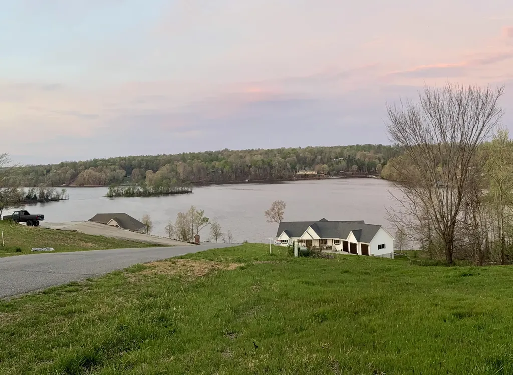 Lot 68 Kelsey Joe Lane Eddyville KY 42038