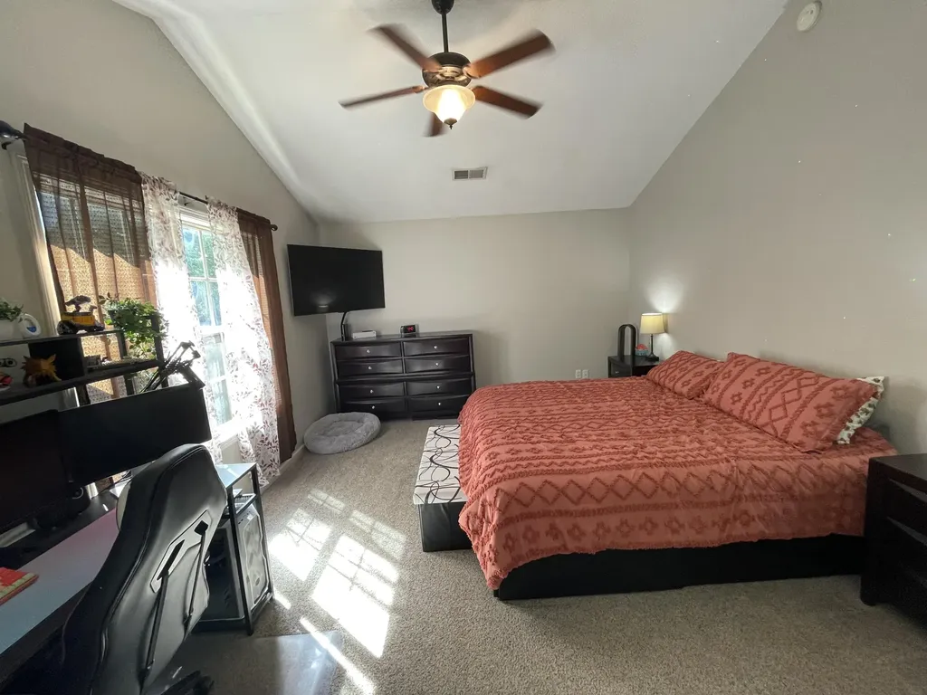 118 Back Stretch Drive Georgetown KY 40324