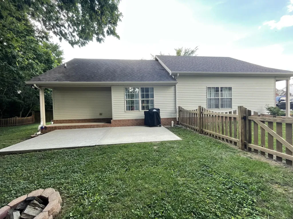 118 Back Stretch Drive Georgetown KY 40324