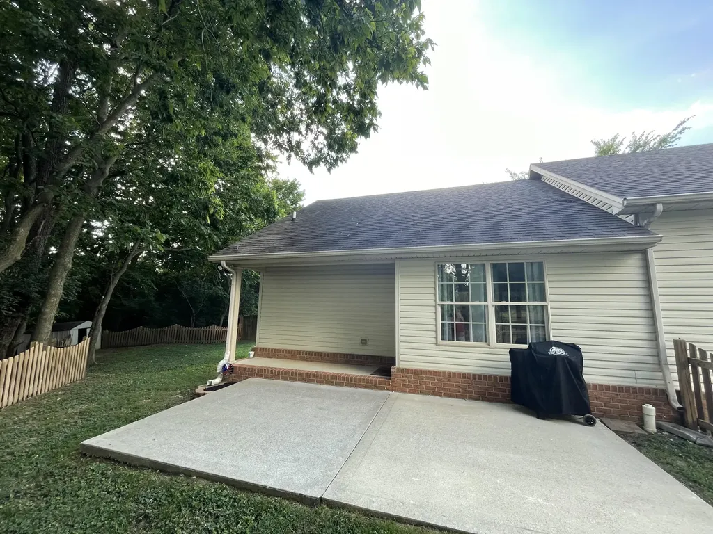 118 Back Stretch Drive Georgetown KY 40324