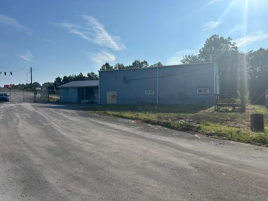 40 Westinghouse Drive London KY 40741
