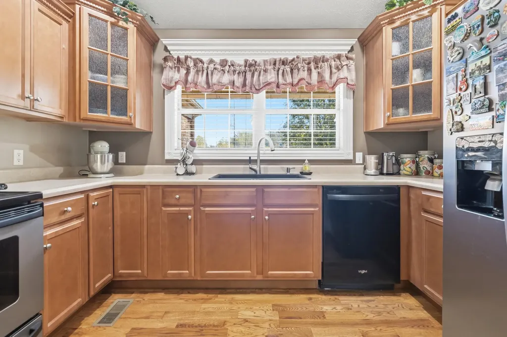 1162 Ferry Road Somerset KY 42503