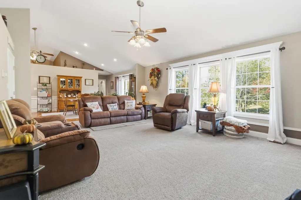 1162 Ferry Road Somerset KY 42503