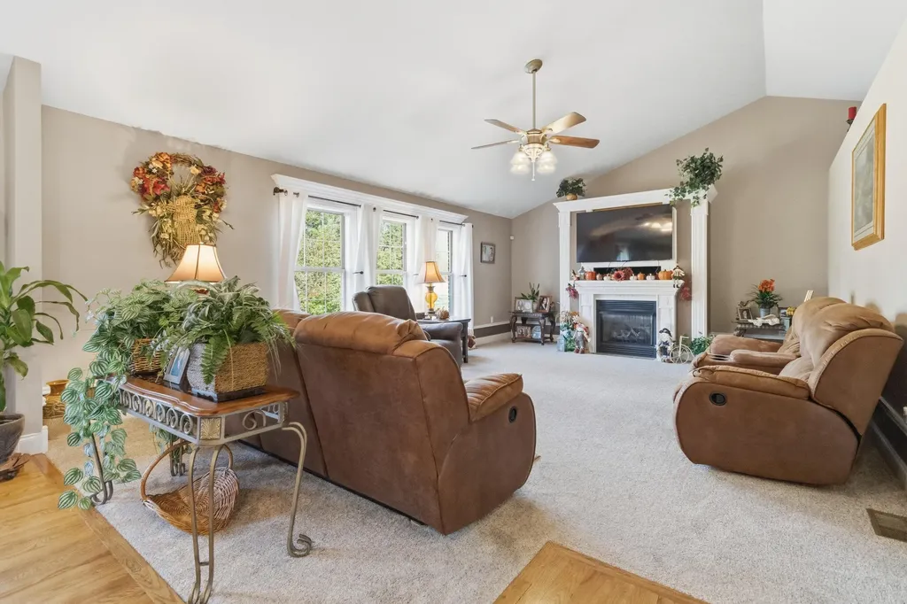 1162 Ferry Road Somerset KY 42503
