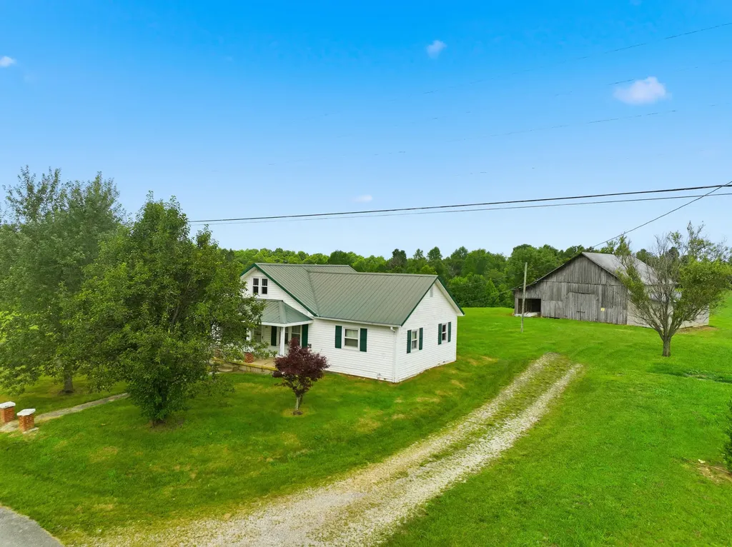 1591 Henson Ridge Road Liberty KY 42539