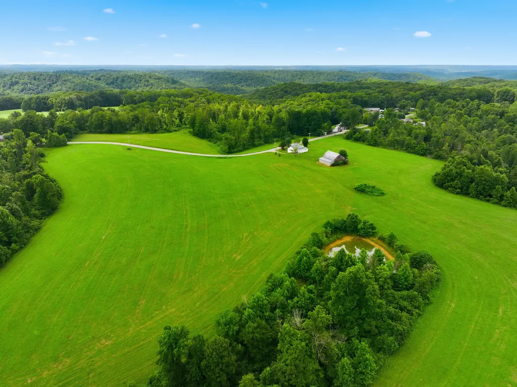 1591 Henson Ridge Road Liberty KY 42539