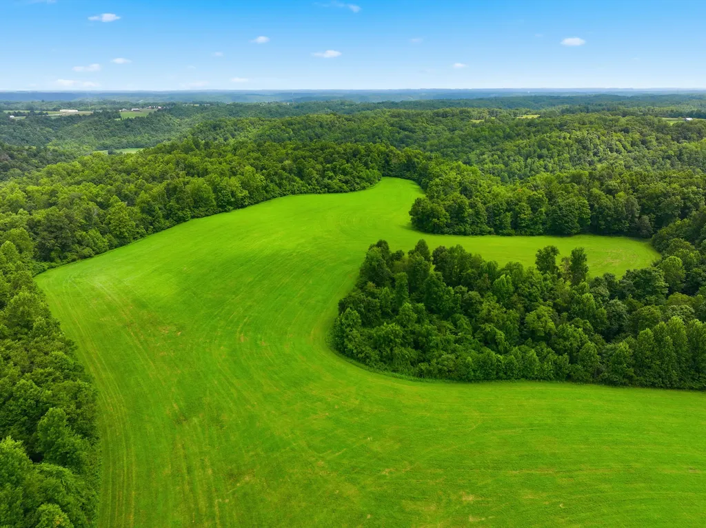 1591 Henson Ridge Road Liberty KY 42539