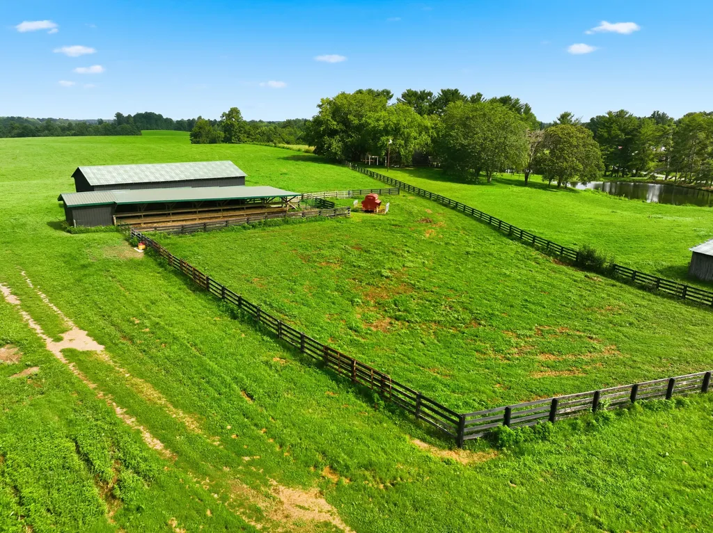 1219 Blevins Road Liberty KY 42539