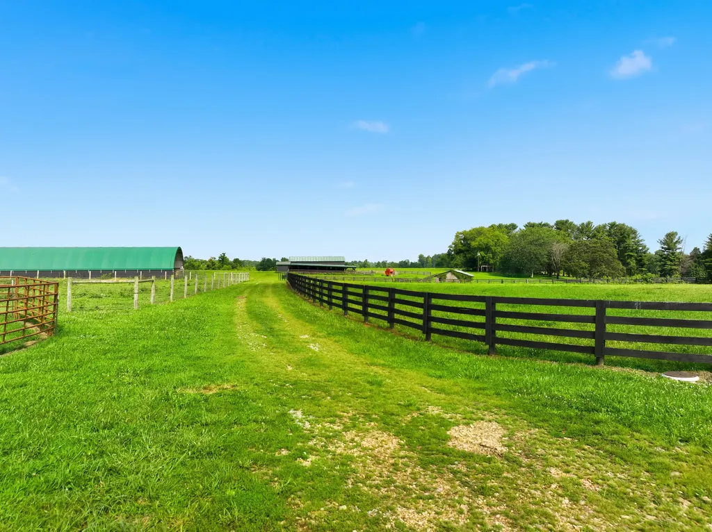 1219 Blevins Road Liberty KY 42539