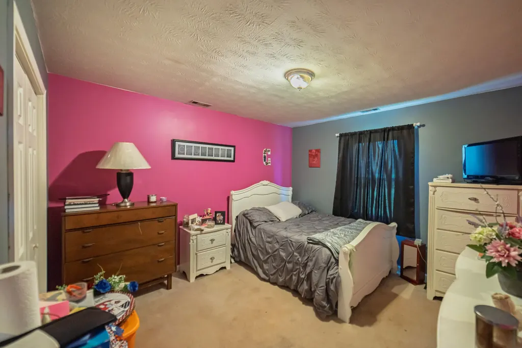 9570 State Route 131 Hickory KY 42051