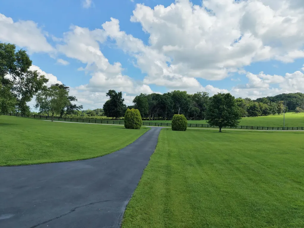 2983 Temple Hill Road Summer Shade KY 42166