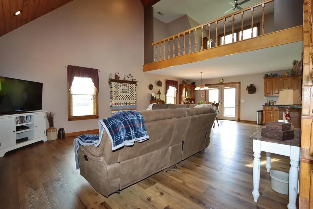 2983 Temple Hill Road Summer Shade KY 42166