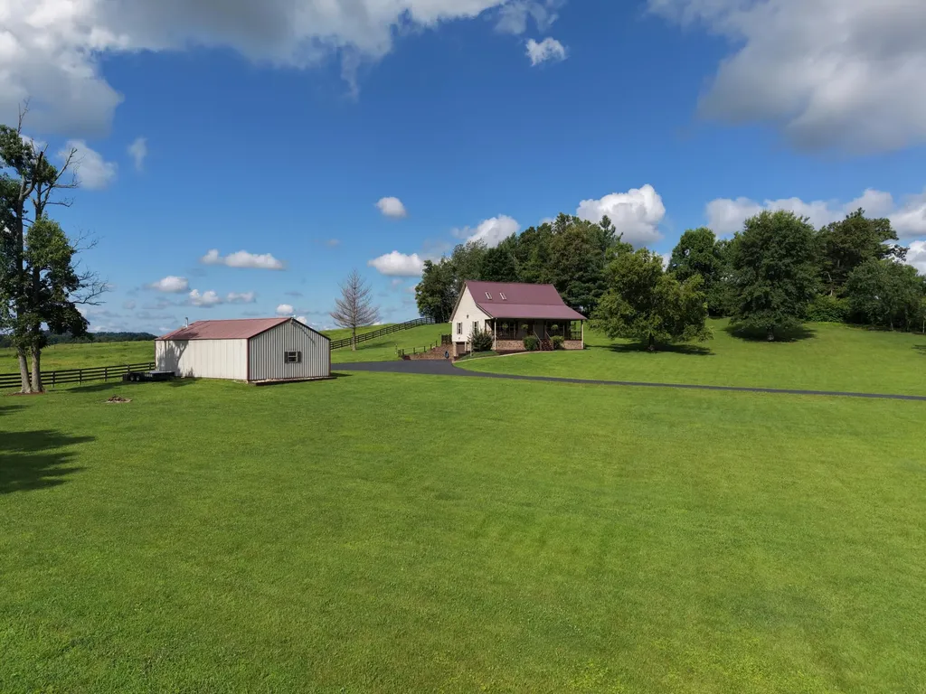 2983 Temple Hill Road Summer Shade KY 42166