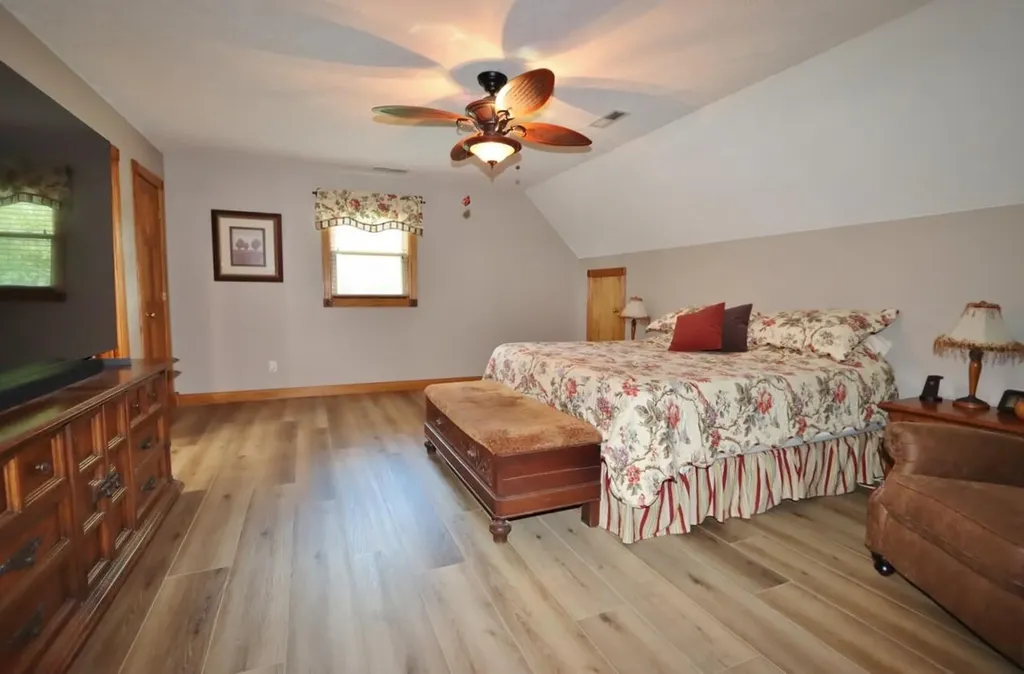 2983 Temple Hill Road Summer Shade KY 42166
