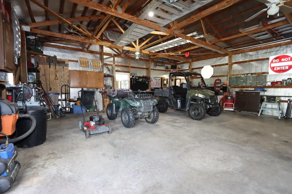 2983 Temple Hill Road Summer Shade KY 42166