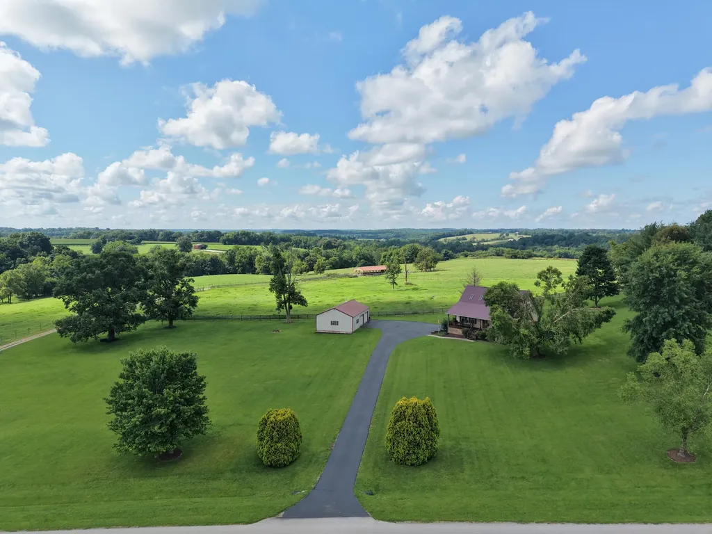 2983 Temple Hill Road Summer Shade KY 42166