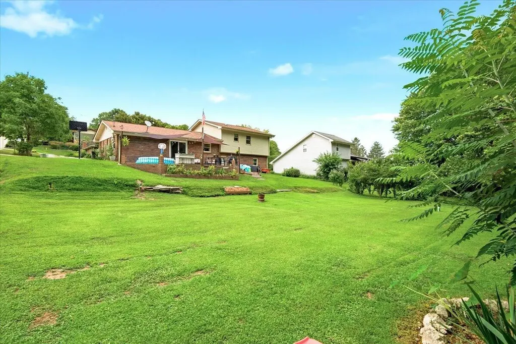 2 Shady Brook Lane Corbin KY 40701