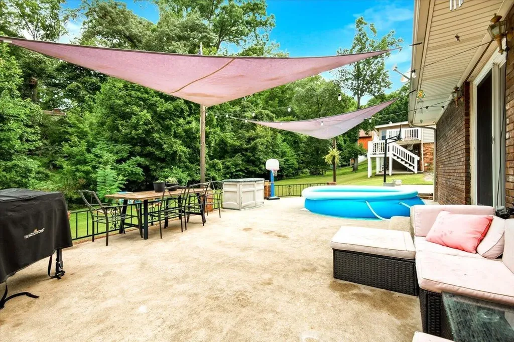 2 Shady Brook Lane Corbin KY 40701