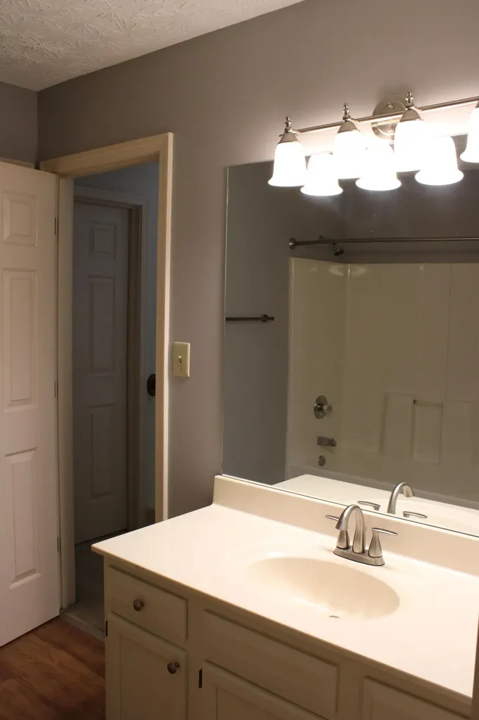 4600 Landing Drive Lexington KY 40515