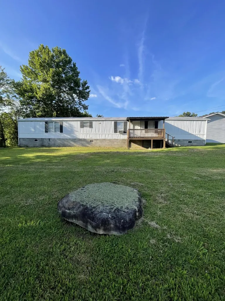 2573 Kentucky 11 Heidrick KY 40949