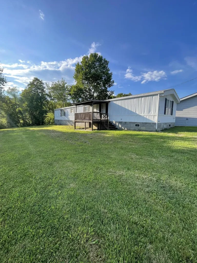 2573 Kentucky 11 Heidrick KY 40949