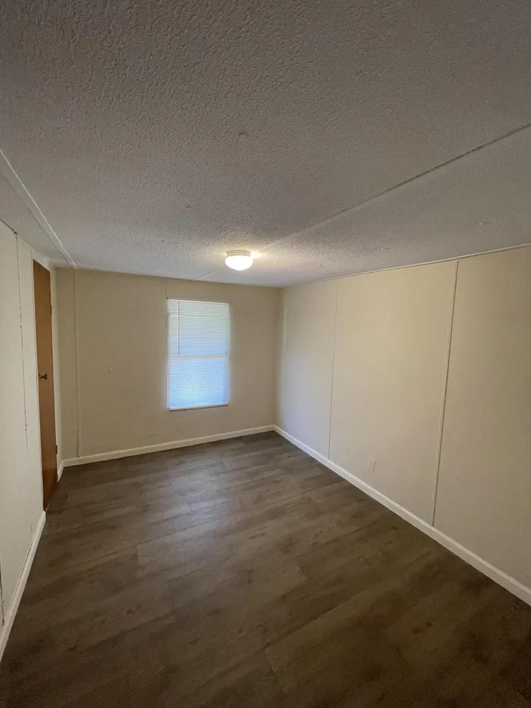 2573 Kentucky 11 Heidrick KY 40949
