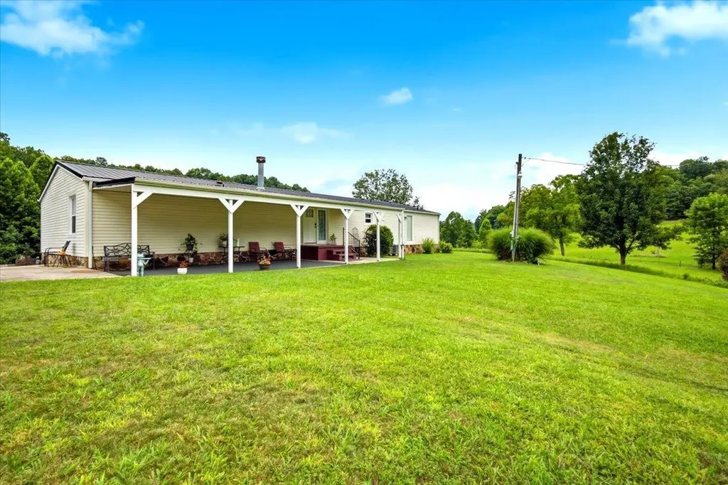 1381 Ingram Road Annville KY 40402