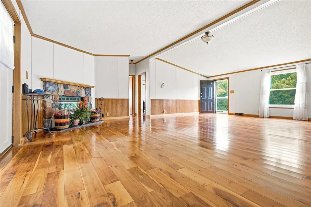1381 Ingram Road Annville KY 40402