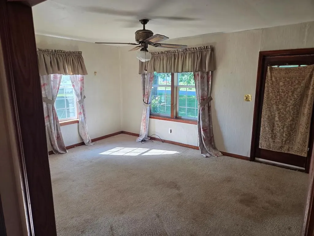 1737 Tea Run Road Ewing KY 41039