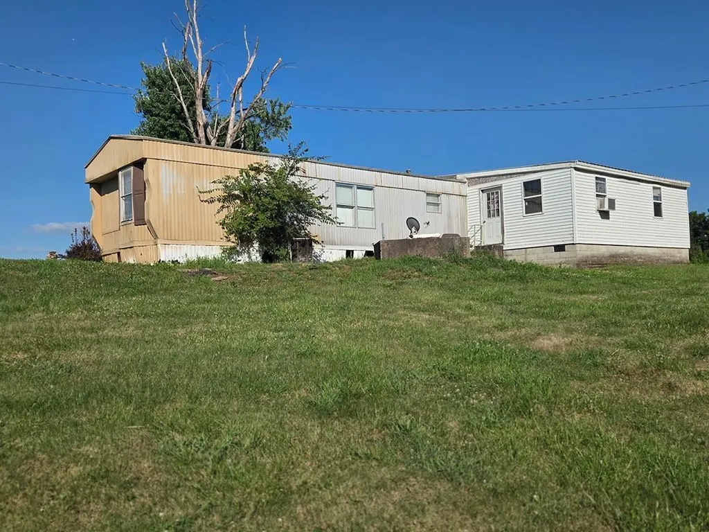 1737 Tea Run Road Ewing KY 41039
